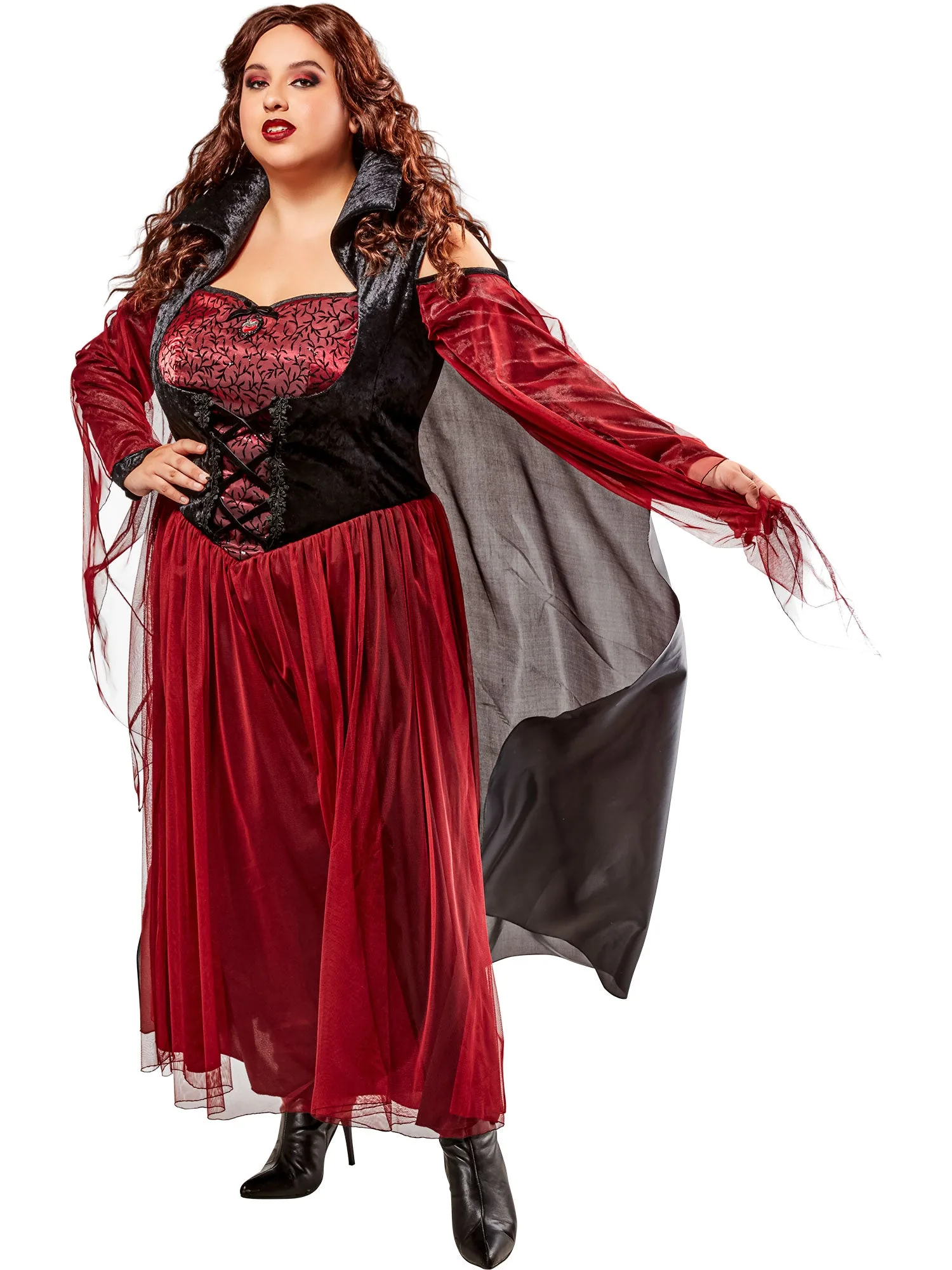 Vampiress in Velvet and Lace